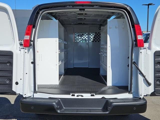 2026 Chevrolet Express Cargo 2500 Regular Wheelbase Rear-Wheel Drive