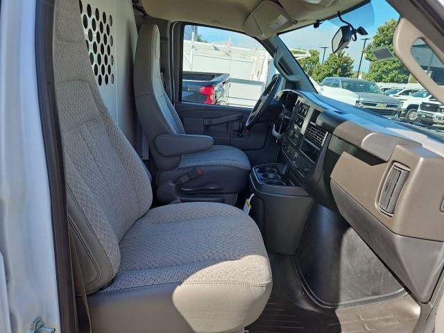 2026 Chevrolet Express Cargo 2500 Regular Wheelbase Rear-Wheel Drive