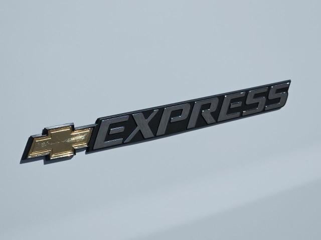 2026 Chevrolet Express Cargo 2500 Regular Wheelbase Rear-Wheel Drive