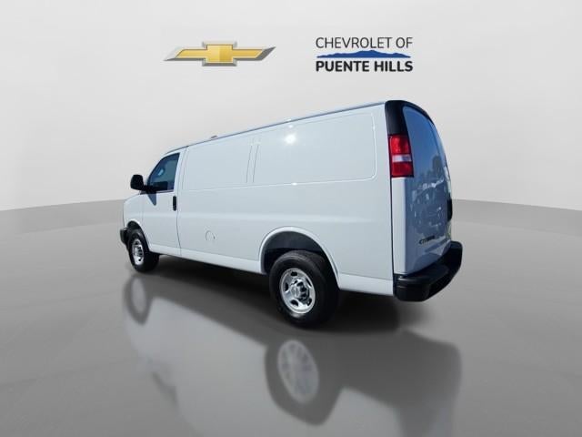 2026 Chevrolet Express Cargo 2500 Regular Wheelbase Rear-Wheel Drive