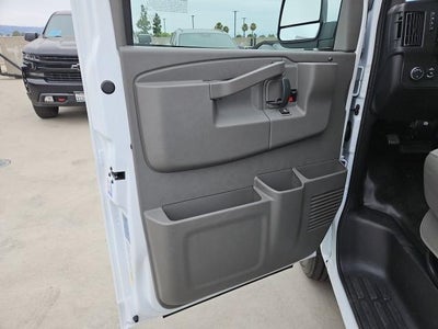 2026 Chevrolet Express Cargo 2500 Regular Wheelbase Rear-Wheel Drive
