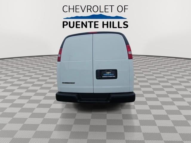 2026 Chevrolet Express Cargo 2500 Regular Wheelbase Rear-Wheel Drive