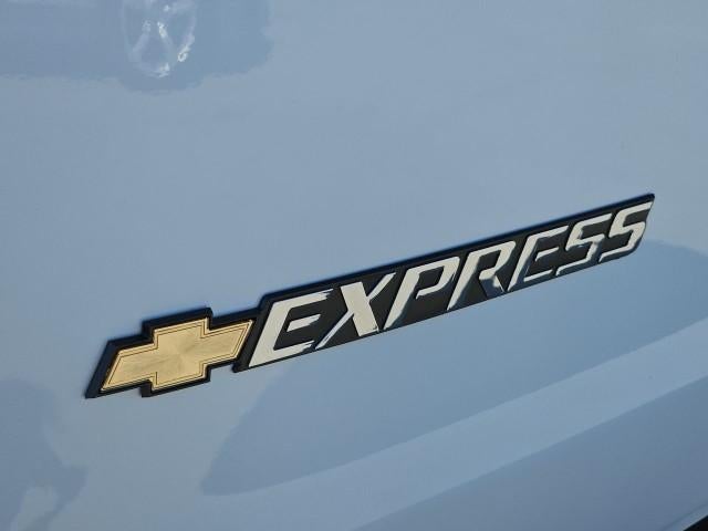 2026 Chevrolet Express Cargo 2500 Regular Wheelbase Rear-Wheel Drive