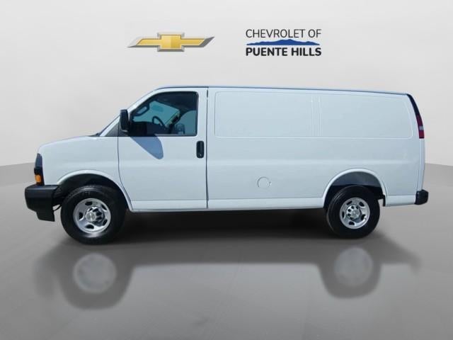 2026 Chevrolet Express Cargo 2500 Regular Wheelbase Rear-Wheel Drive