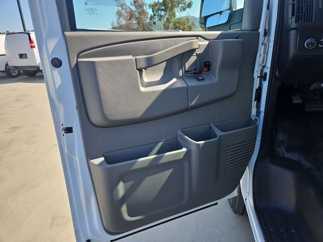 2026 Chevrolet Express Cargo 2500 Regular Wheelbase Rear-Wheel Drive