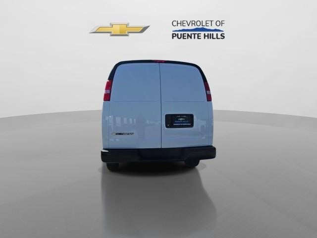 2026 Chevrolet Express Cargo 2500 Regular Wheelbase Rear-Wheel Drive