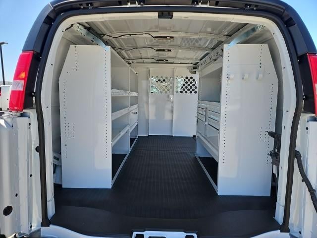 2026 Chevrolet Express Cargo 2500 Regular Wheelbase Rear-Wheel Drive