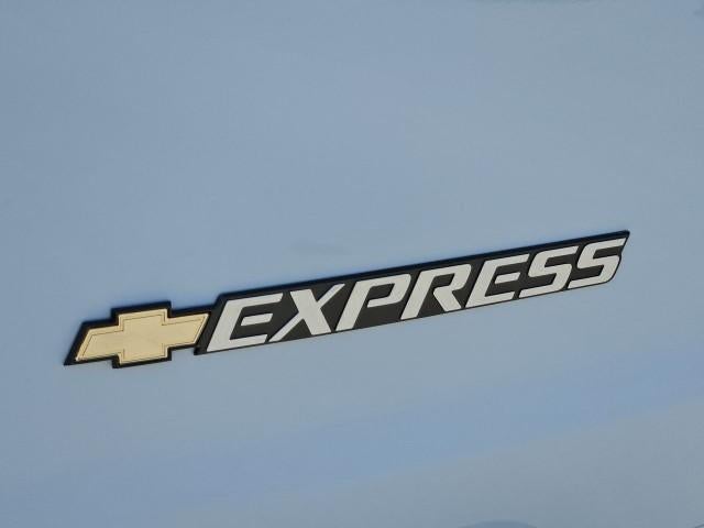 2026 Chevrolet Express Cargo 2500 Regular Wheelbase Rear-Wheel Drive