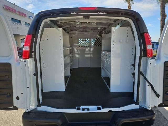 2026 Chevrolet Express Cargo 2500 Regular Wheelbase Rear-Wheel Drive