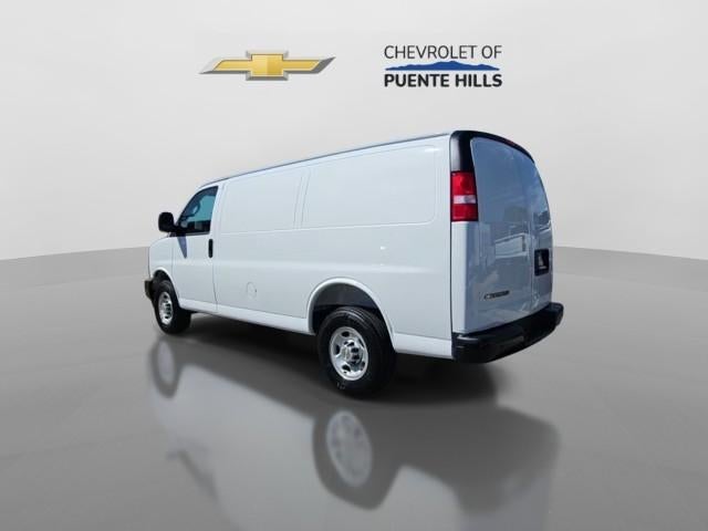 2026 Chevrolet Express Cargo 2500 Regular Wheelbase Rear-Wheel Drive