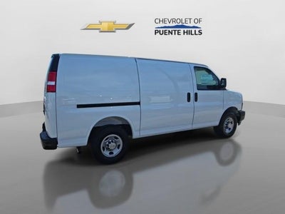 2026 Chevrolet Express Cargo 2500 Regular Wheelbase Rear-Wheel Drive