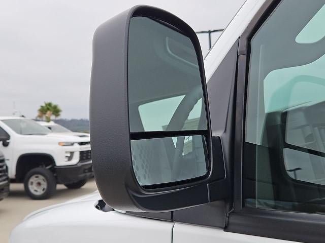 2026 Chevrolet Express Cargo 2500 Regular Wheelbase Rear-Wheel Drive