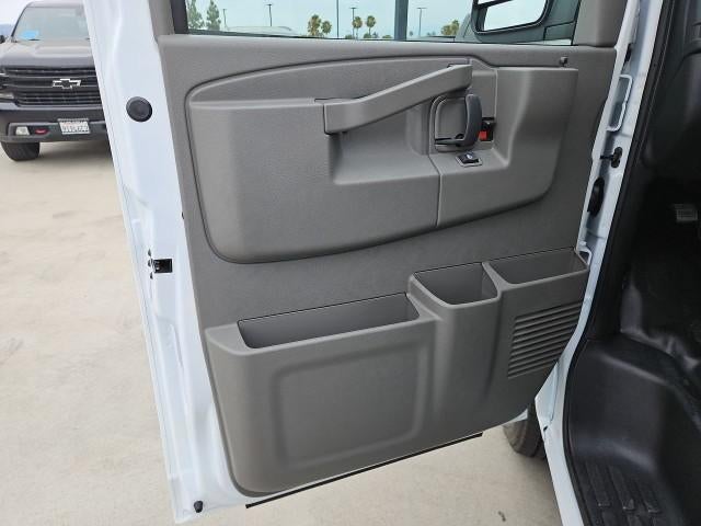 2026 Chevrolet Express Cargo 2500 Regular Wheelbase Rear-Wheel Drive