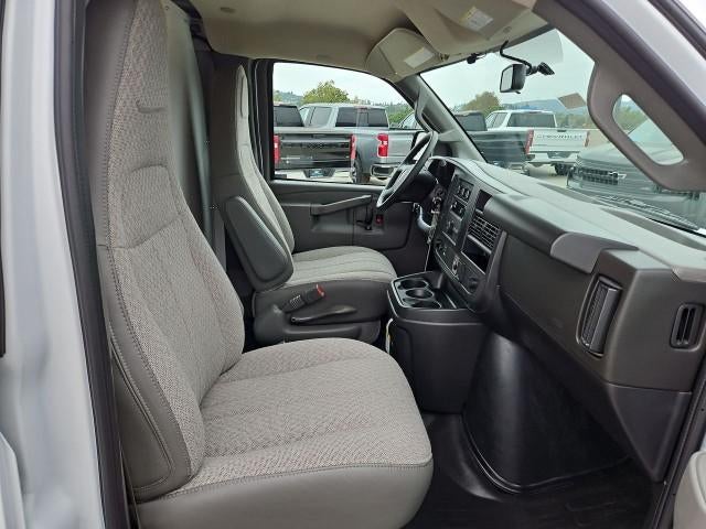 2026 Chevrolet Express Cargo 2500 Regular Wheelbase Rear-Wheel Drive