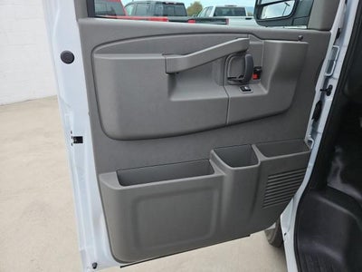 2026 Chevrolet Express Cargo 2500 Regular Wheelbase Rear-Wheel Drive