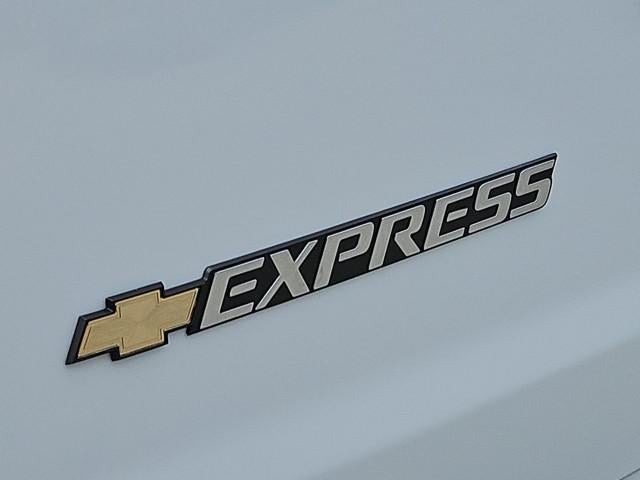 2026 Chevrolet Express Cargo 2500 Regular Wheelbase Rear-Wheel Drive