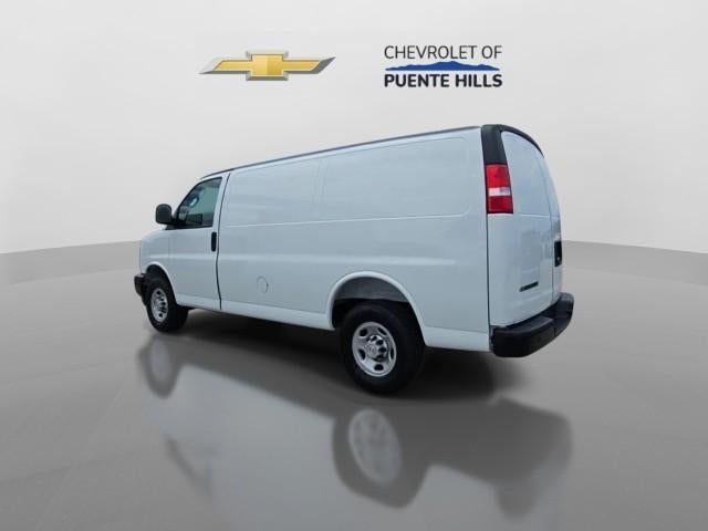 2026 Chevrolet Express Cargo 2500 Regular Wheelbase Rear-Wheel Drive
