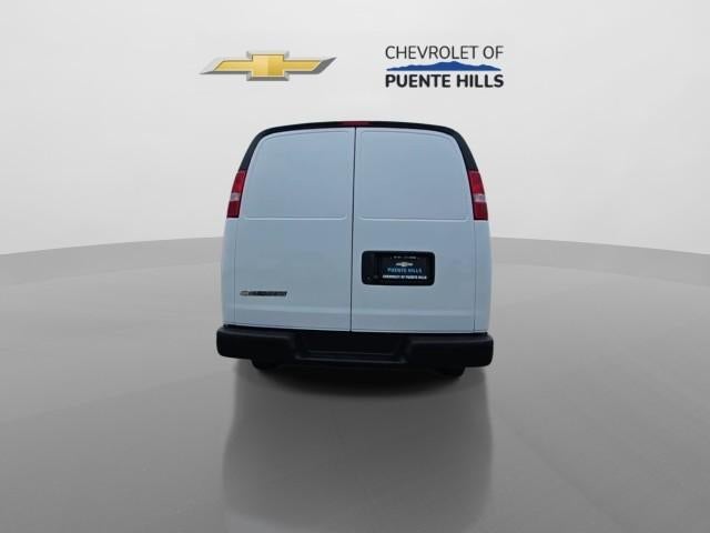 2026 Chevrolet Express Cargo 2500 Regular Wheelbase Rear-Wheel Drive