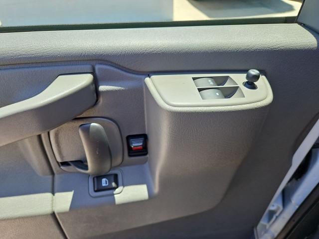 2026 Chevrolet Express Cargo 2500 Regular Wheelbase Rear-Wheel Drive