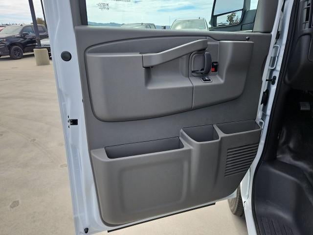 2026 Chevrolet Express Cargo 2500 Regular Wheelbase Rear-Wheel Drive