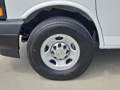 2026 Chevrolet Express Cargo 2500 Regular Wheelbase Rear-Wheel Drive