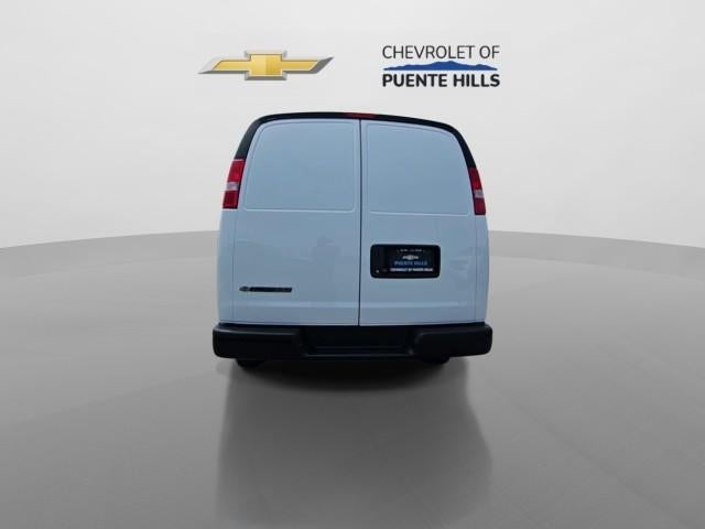 2026 Chevrolet Express Cargo 2500 Regular Wheelbase Rear-Wheel Drive