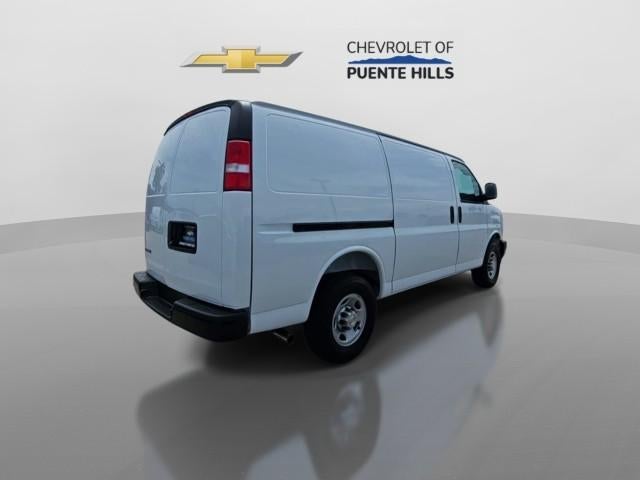 2026 Chevrolet Express Cargo 2500 Regular Wheelbase Rear-Wheel Drive