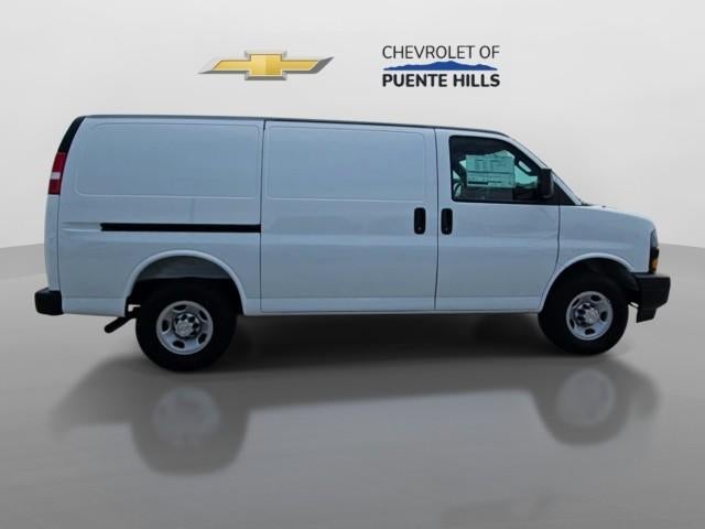 2026 Chevrolet Express Cargo 2500 Regular Wheelbase Rear-Wheel Drive