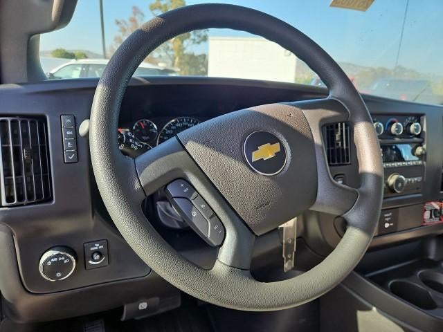 2026 Chevrolet Express Cargo 2500 Regular Wheelbase Rear-Wheel Drive