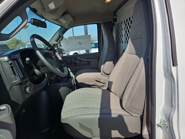 2026 Chevrolet Express Cargo 2500 Regular Wheelbase Rear-Wheel Drive