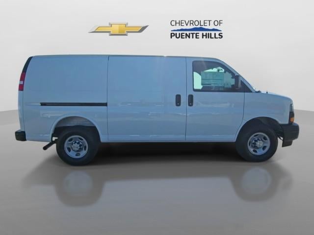 2026 Chevrolet Express Cargo 2500 Regular Wheelbase Rear-Wheel Drive