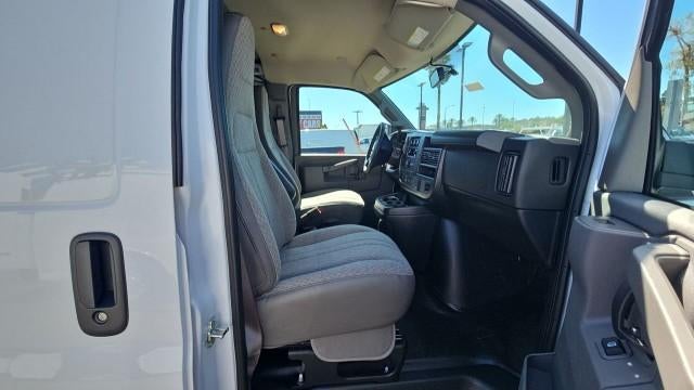 2026 Chevrolet Express Cargo 2500 Regular Wheelbase Rear-Wheel Drive
