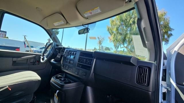 2026 Chevrolet Express Cargo 2500 Regular Wheelbase Rear-Wheel Drive