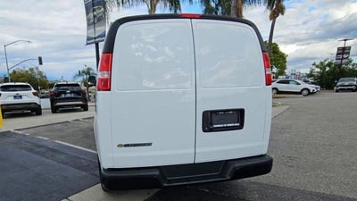 2026 Chevrolet Express Cargo 2500 Regular Wheelbase Rear-Wheel Drive