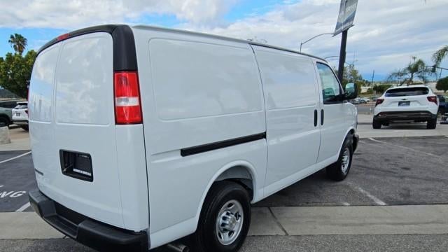 2026 Chevrolet Express Cargo 2500 Regular Wheelbase Rear-Wheel Drive