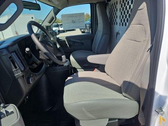 2026 Chevrolet Express Cargo 2500 Extended Wheelbase Rear-Wheel Drive