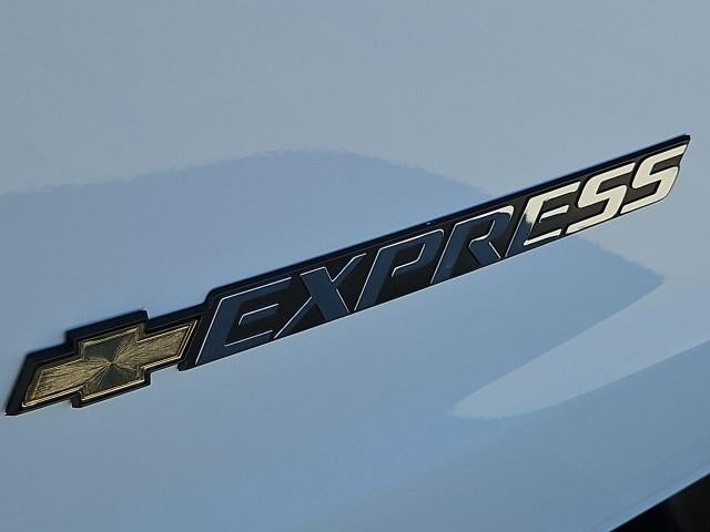 2026 Chevrolet Express Cargo 2500 Extended Wheelbase Rear-Wheel Drive