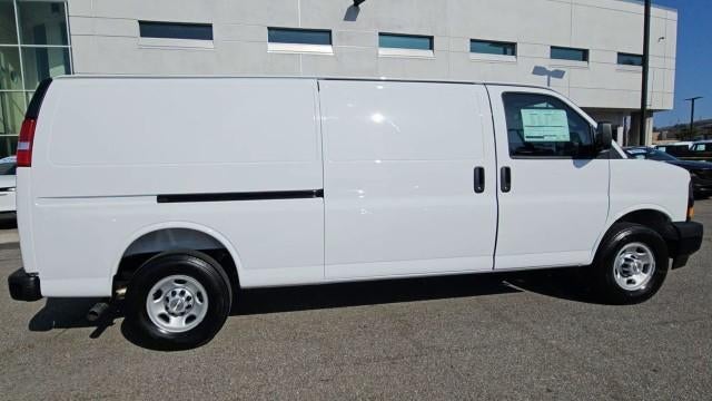 2026 Chevrolet Express Cargo 2500 Extended Wheelbase Rear-Wheel Drive