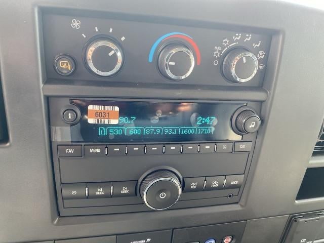 2025 Chevrolet Express Cargo 2500 2500 Extended Wheelbase Rear-Wheel Drive