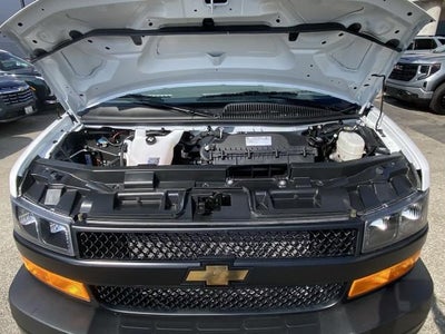 2025 Chevrolet Express Cargo 2500 2500 Extended Wheelbase Rear-Wheel Drive