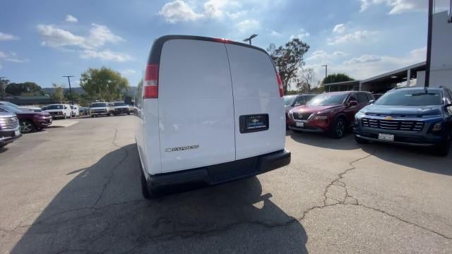 2025 Chevrolet Express Cargo 2500 2500 Extended Wheelbase Rear-Wheel Drive