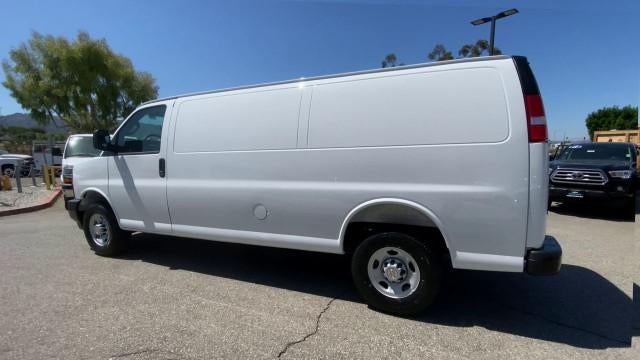2025 Chevrolet Express Cargo 3500 3500 Extended Wheelbase Rear-Wheel Drive