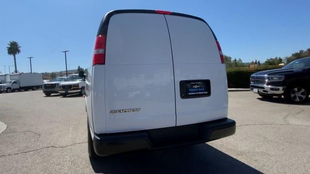 2025 Chevrolet Express Cargo 3500 3500 Extended Wheelbase Rear-Wheel Drive