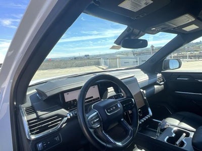 2024 GMC Acadia Elevation