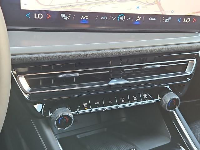 2027 Chevrolet Traverse LT w/1LT