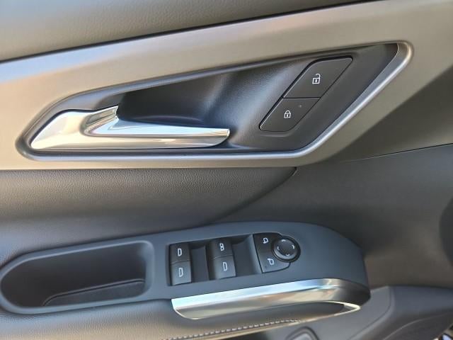 2027 Chevrolet Traverse LT w/1LT