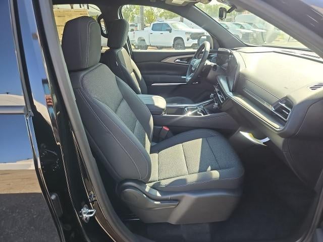 2027 Chevrolet Traverse LT w/1LT