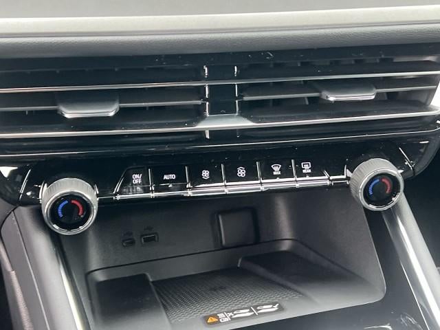 2026 Chevrolet Traverse LT w/1LT