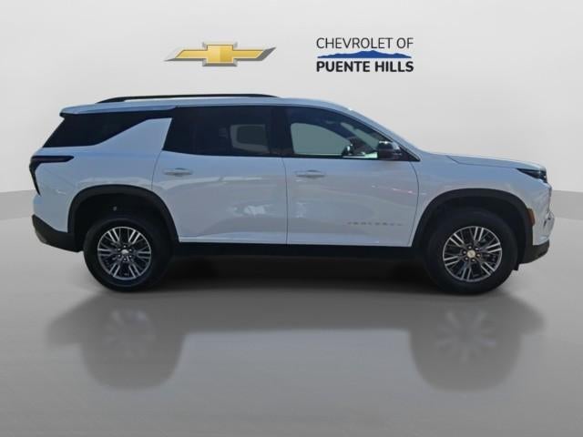 2027 Chevrolet Traverse LT w/1LT