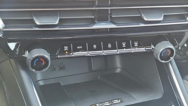 2026 Chevrolet Traverse LT w/1LT